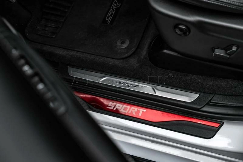 Jeep Grand Cherokee 2018 na predaj – fotografia 26