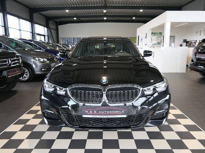 BMW Rad 3 320d mHEV xDrive A/T
