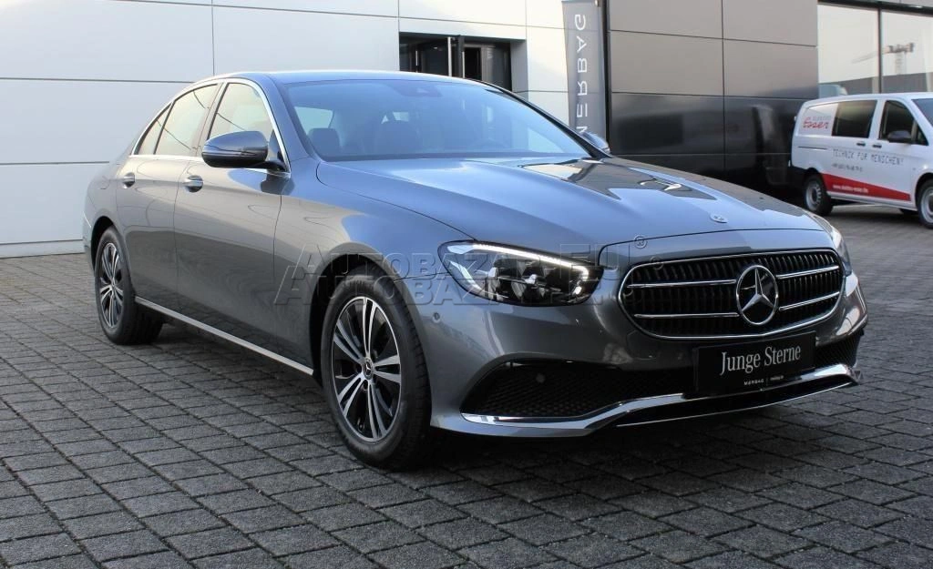 Mercedes E trieda 220 d A/T