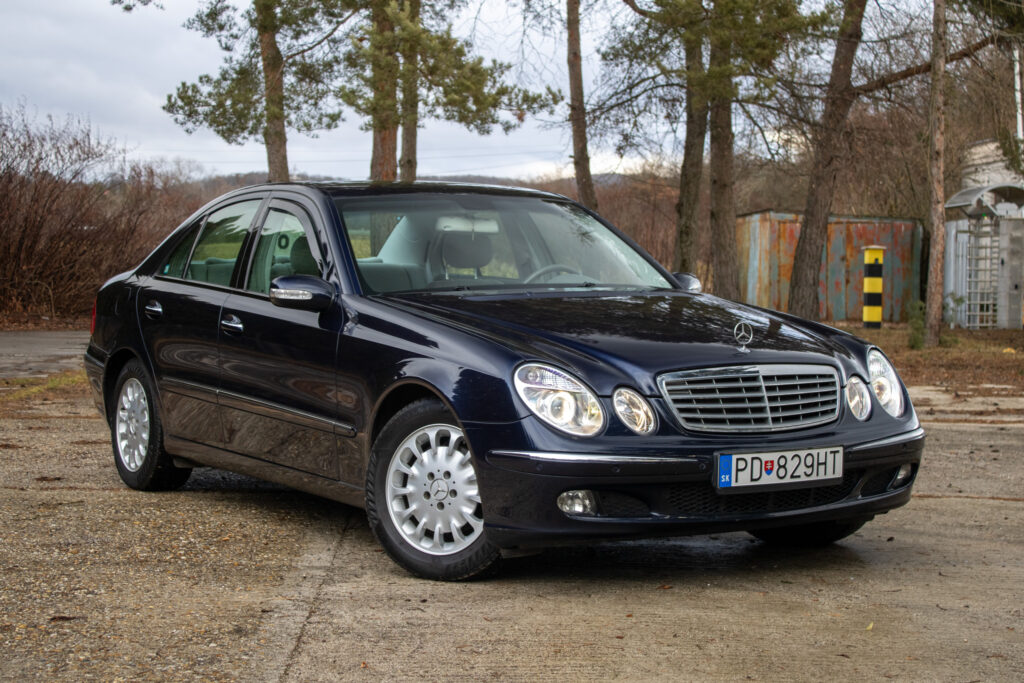 Mercedes-Benz E trieda