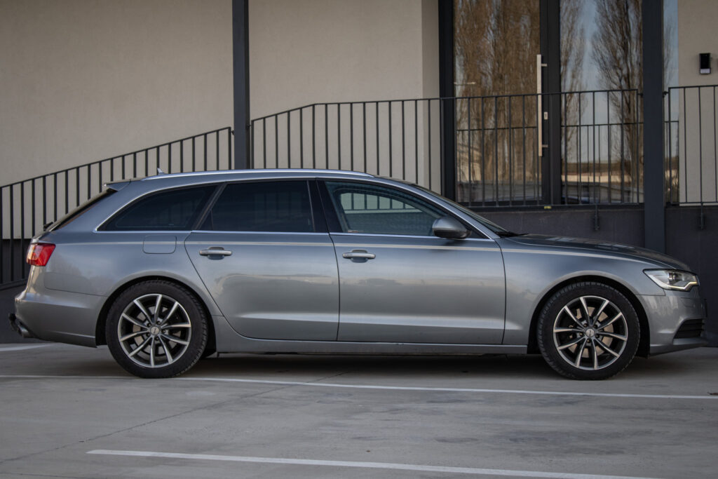 Audi A6 Avant