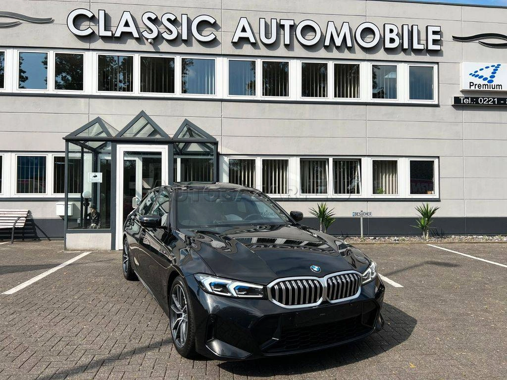 BMW Rad 3 320i A/T