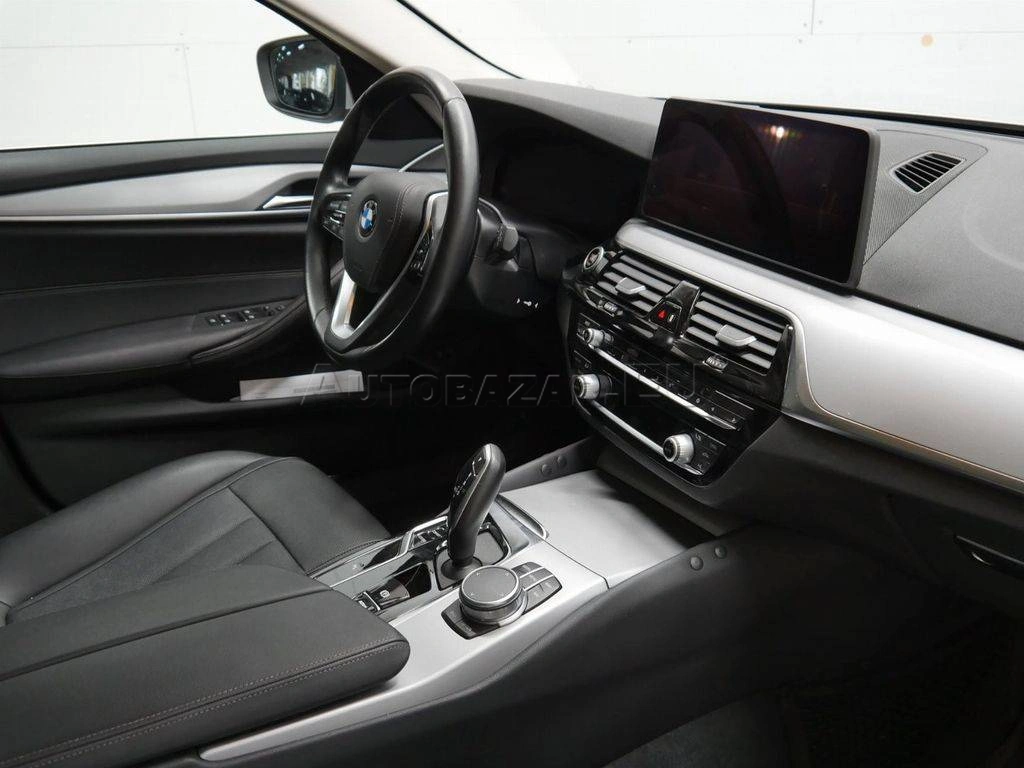 BMW Rad 5 Touring 530d mHEV A/T