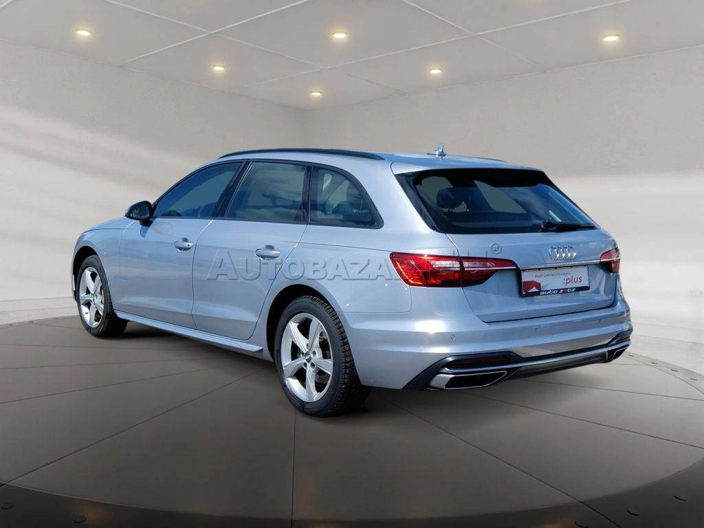 Audi A4 Avant 40 2.0 TDI Advanced S tronic
