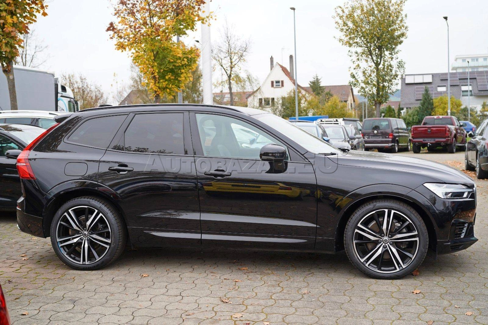 Volvo XC60 T8 Twin Engine R-Design eAWD A/T