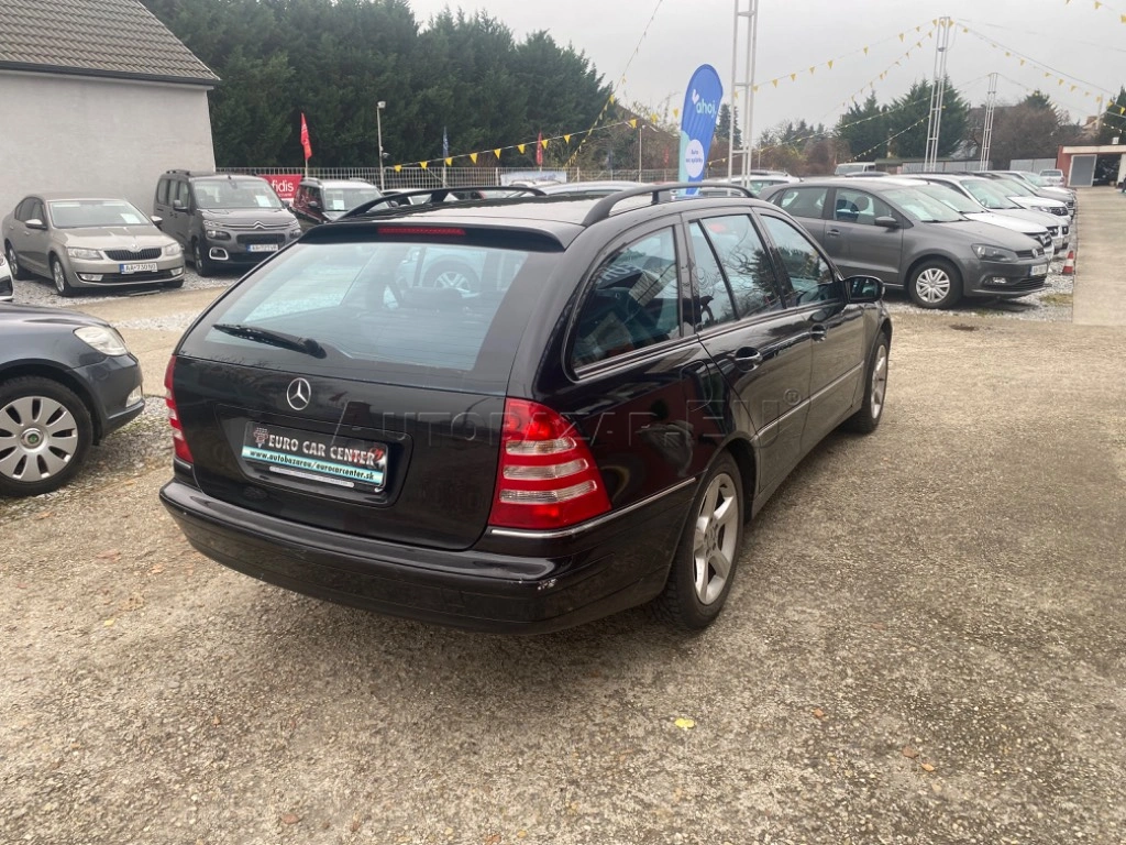 Mercedes-Benz C trieda Kombi 180 Kompressor Avantgarde A/T