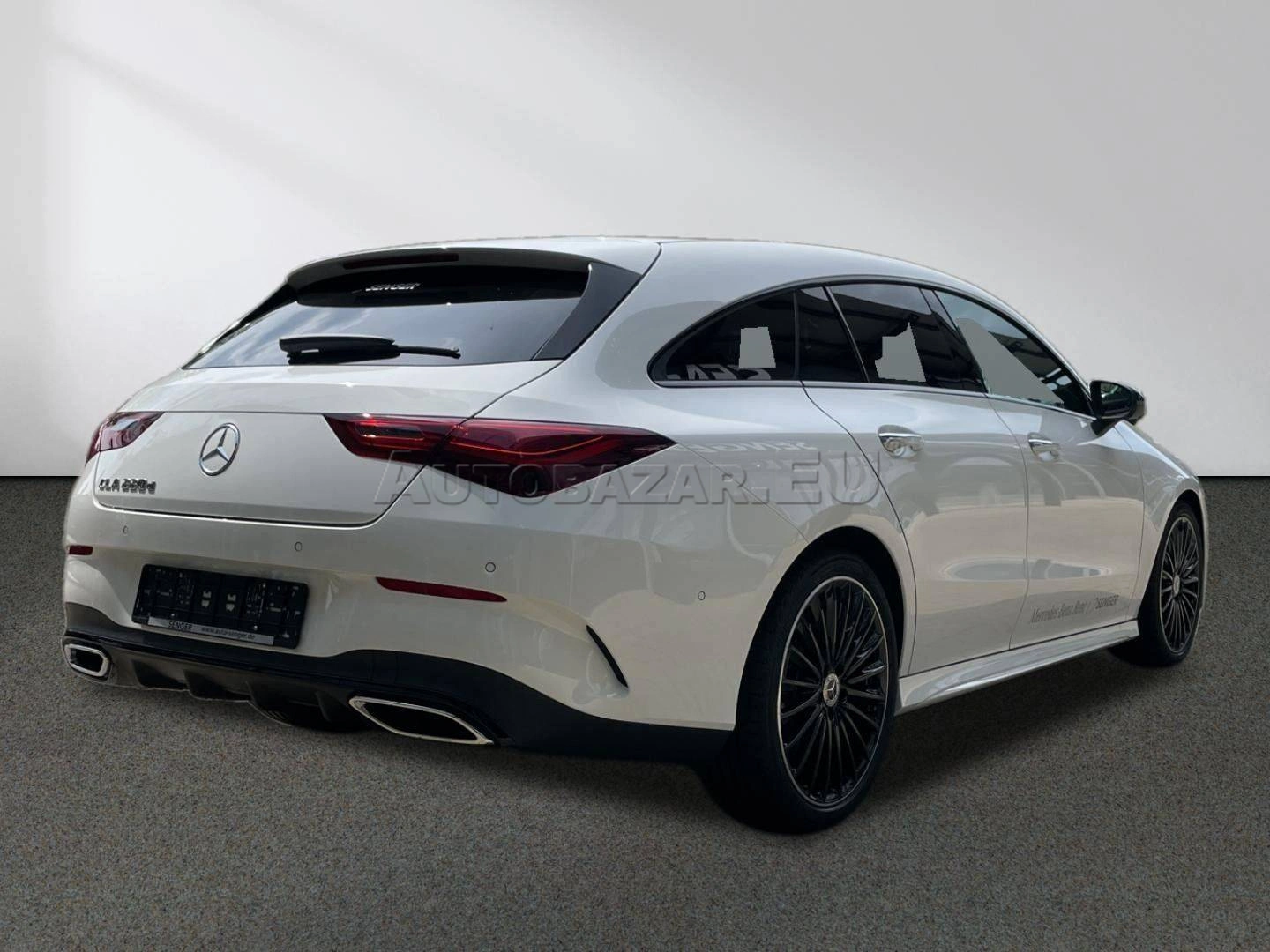 Mercedes-Benz CLA Shooting Brake SB 220 d A/T