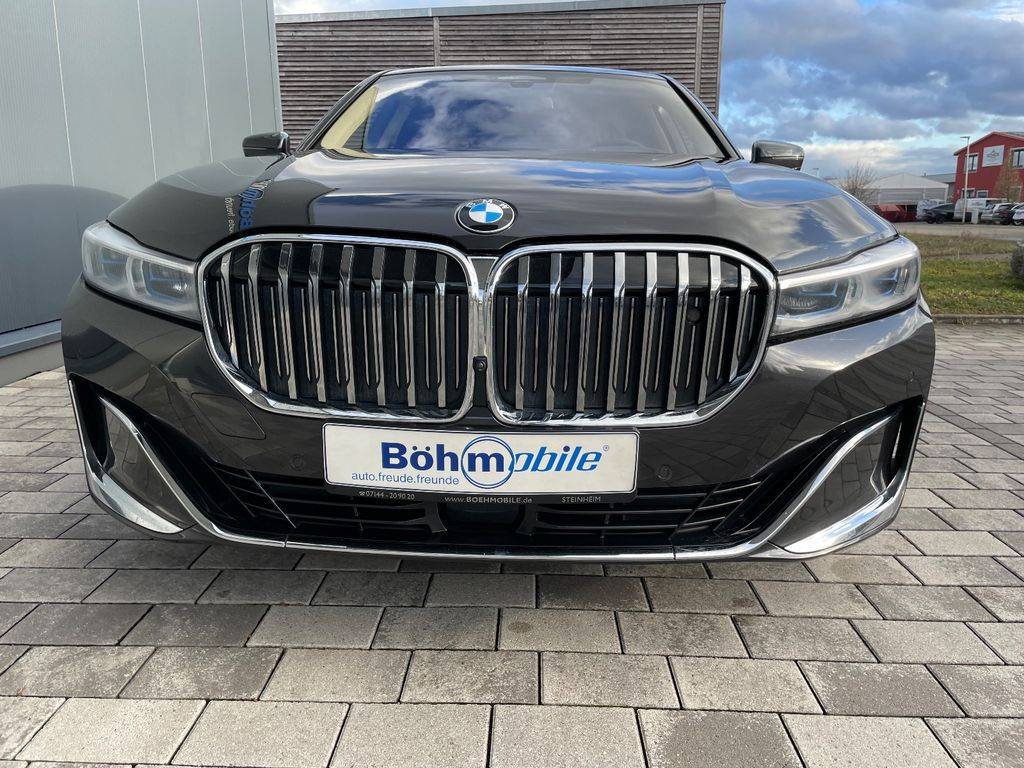 BMW Rad 7 730d mHEV xDrive A/T
