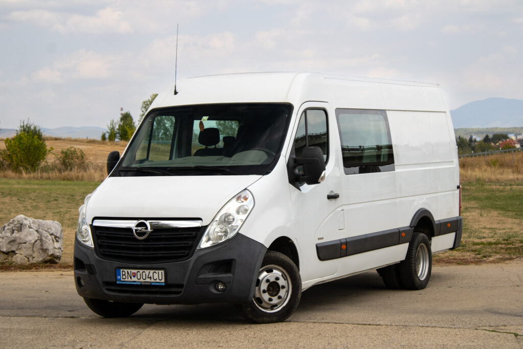Opel Movano Van