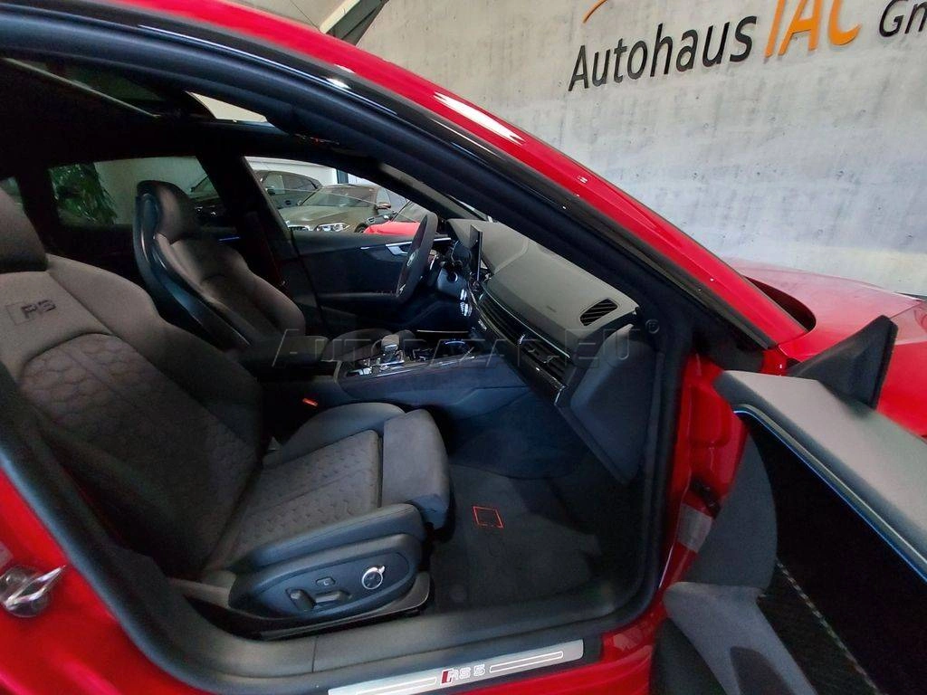 Audi RS5 Sportback quattro