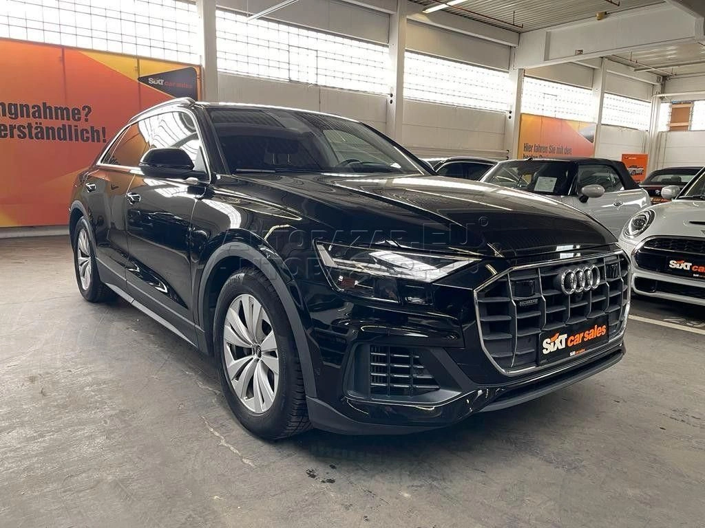 Audi Q8 55 TFSI mHEV quattro tiptronic