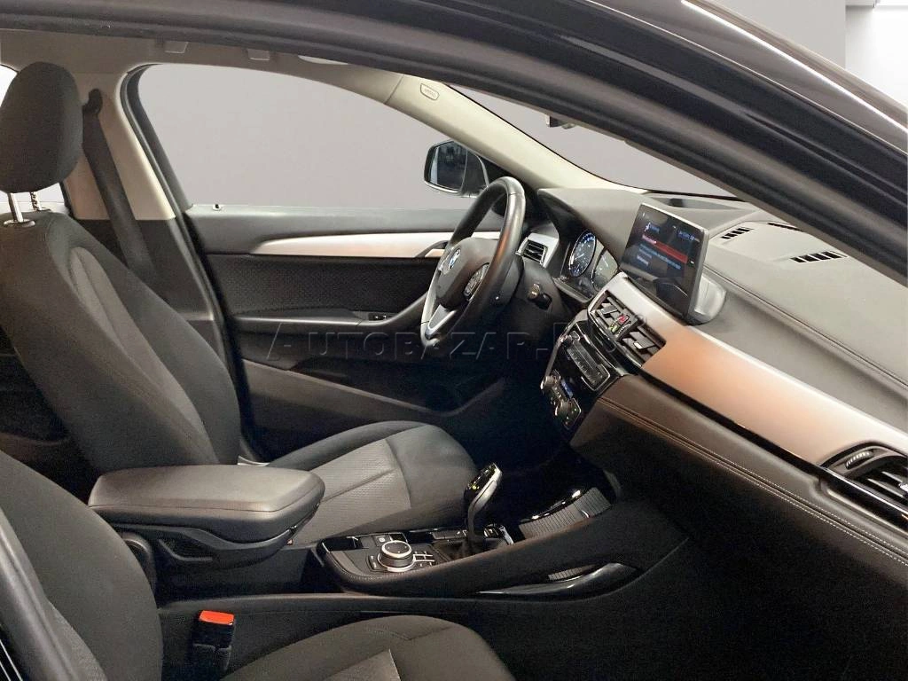 BMW X2 sDrive18i A/T