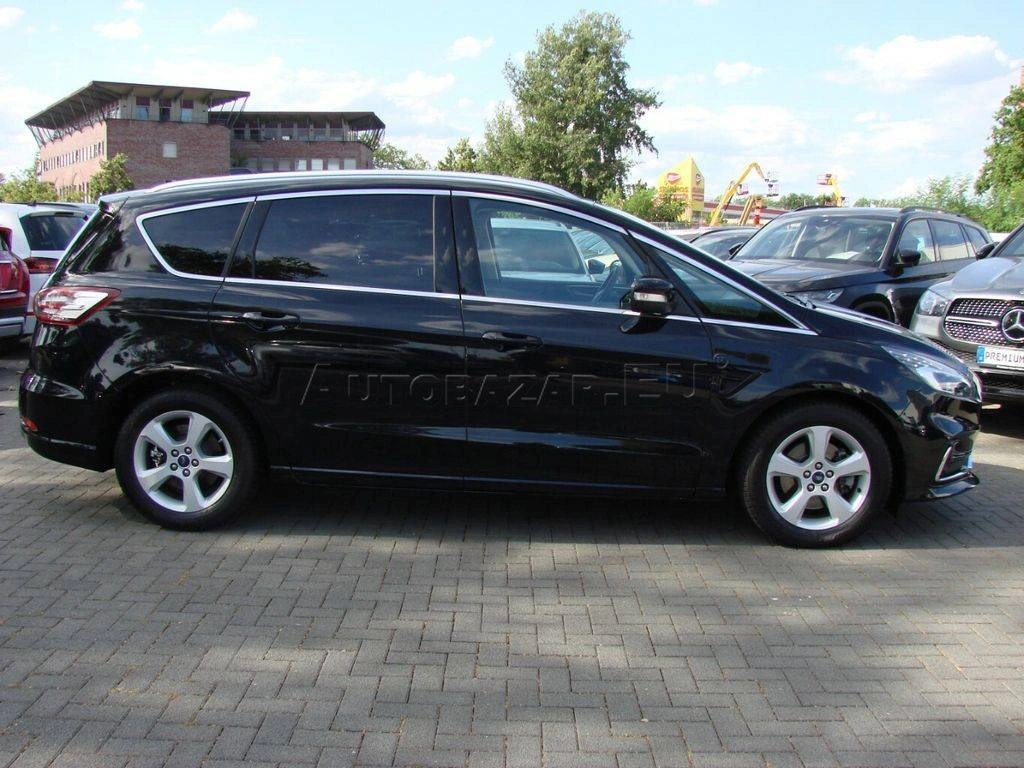 Ford S-Max S Max 2.0 Titanium A/T
