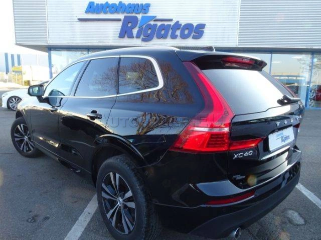 Volvo XC60 D4 Momentum Pro A/T