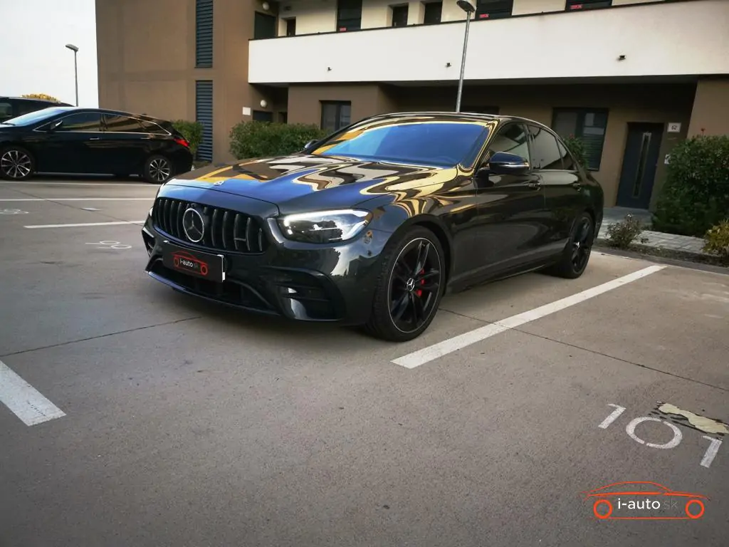 Mercedes-Benz E