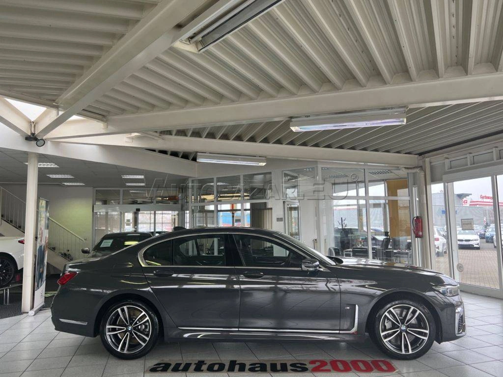 BMW Rad 7 750i xDrive A/T