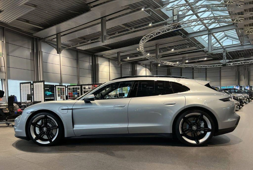 Porsche Taycan 4S Sport Turismo