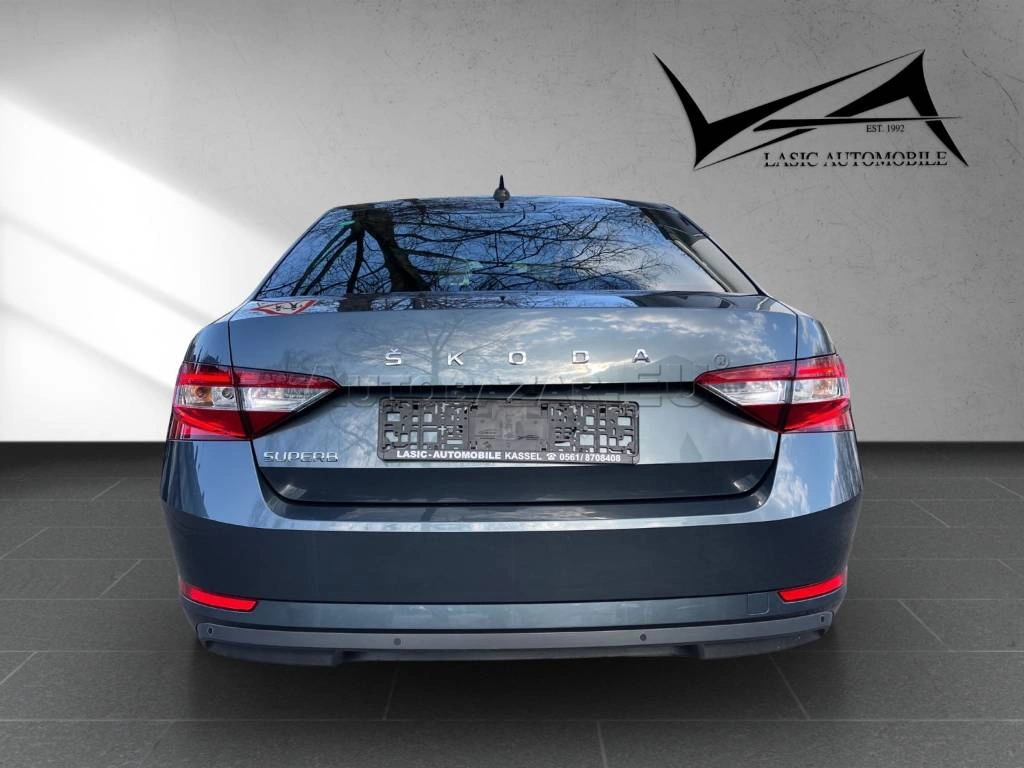 Škoda Superb 2.0 TDI SCR Ambition DSG