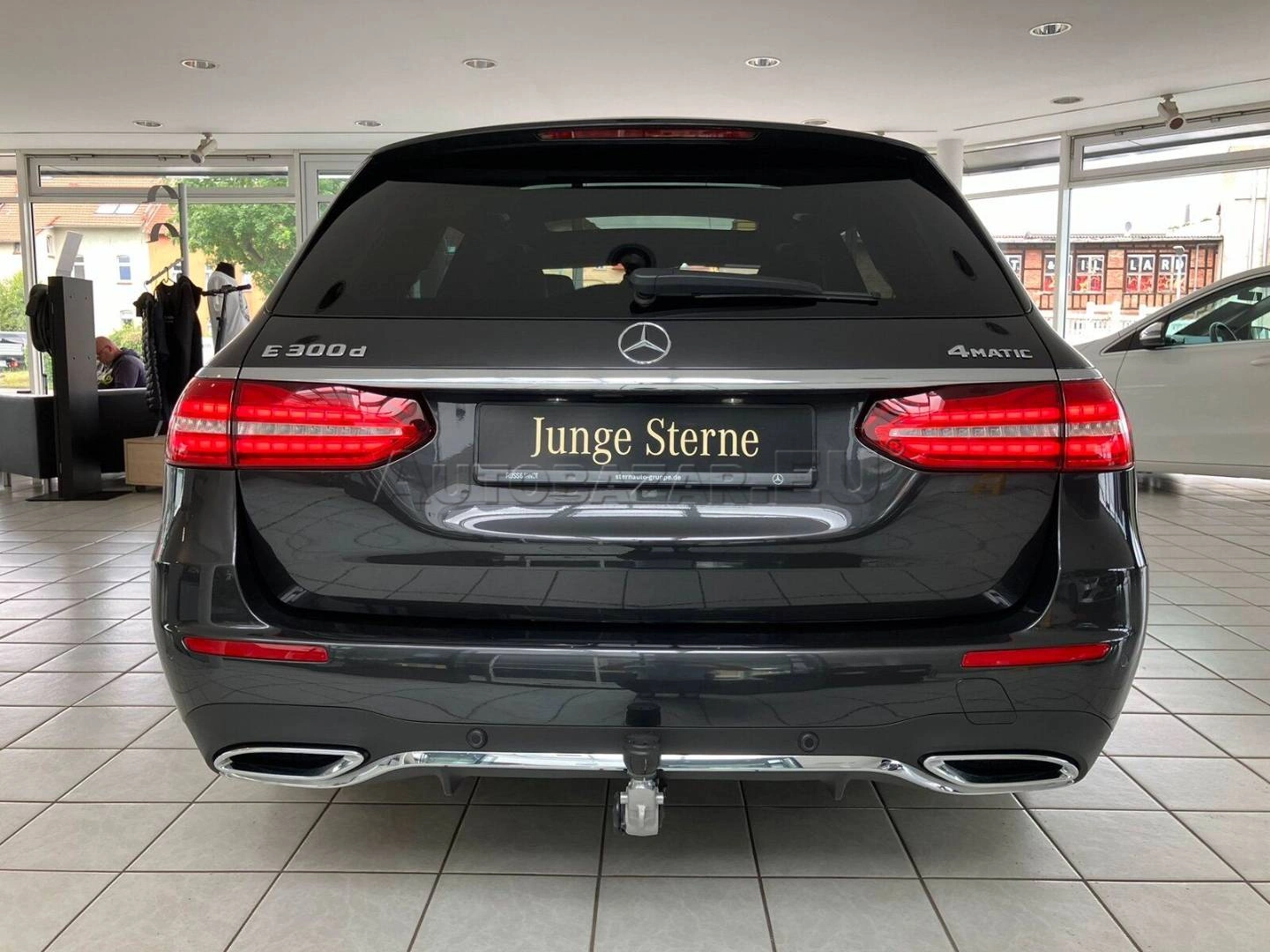 Mercedes-Benz E trieda Kombi 300 d mHEV 4MATIC A/T