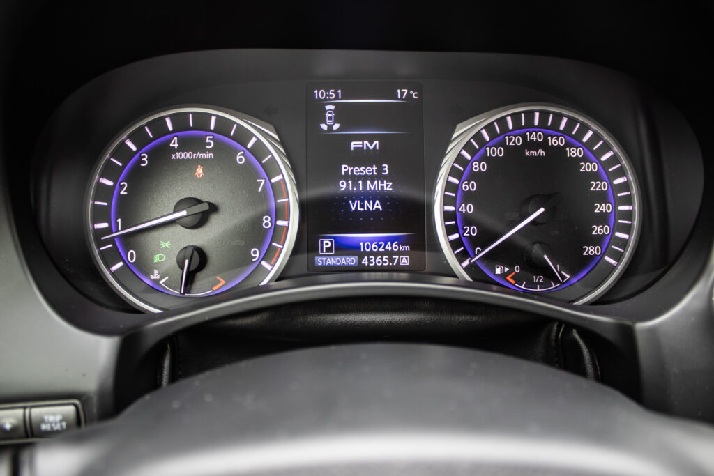 Infiniti Q60 2017 na predaj – fotografia 32