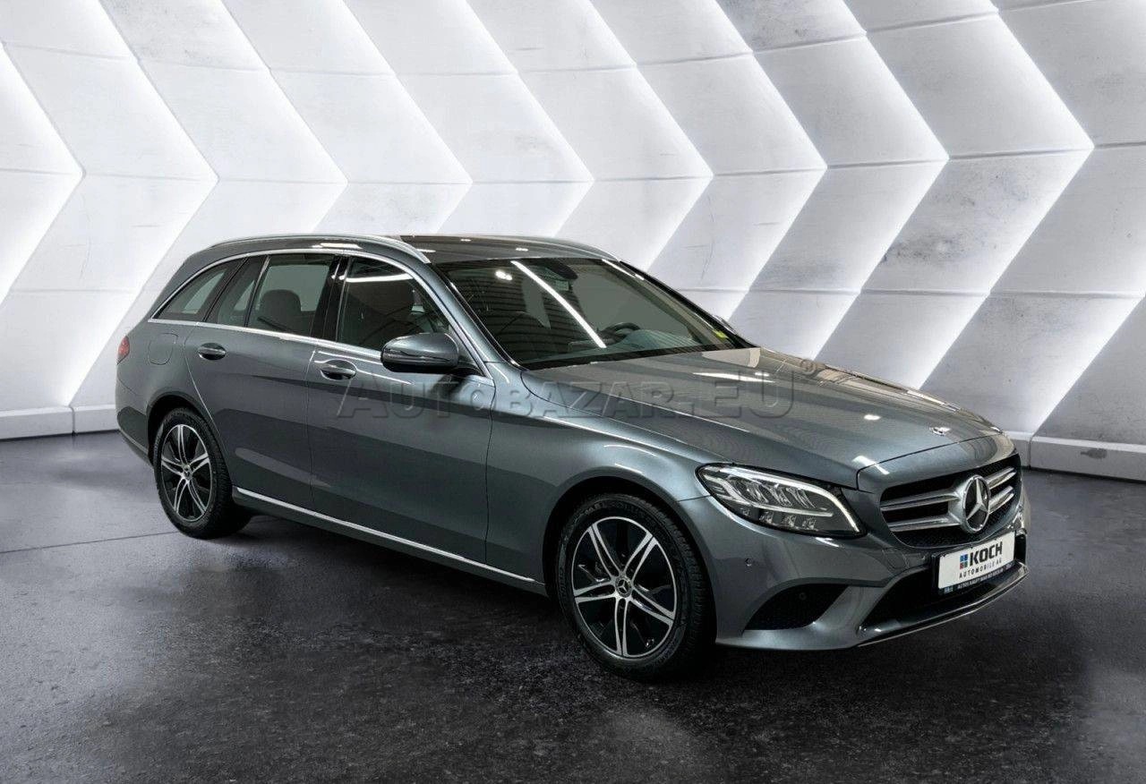 Mercedes-Benz C trieda Kombi 200 A/T