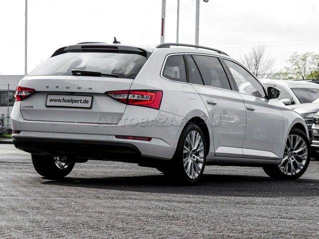 Škoda Superb Combi 2.0 TDI SCR Ambition DSG