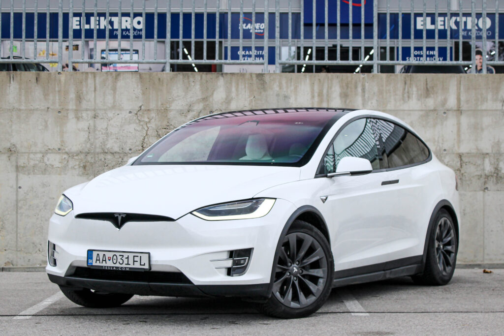 Tesla ModelX