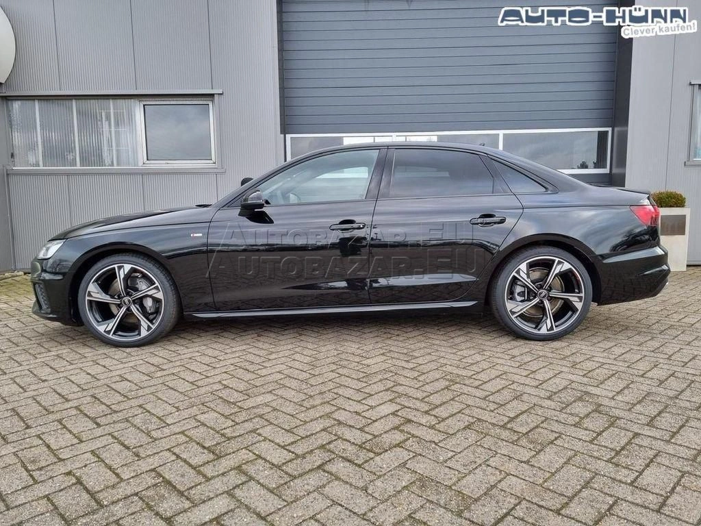 Audi A4 40 2.0 TFSI mHEV S line quattro S tronic