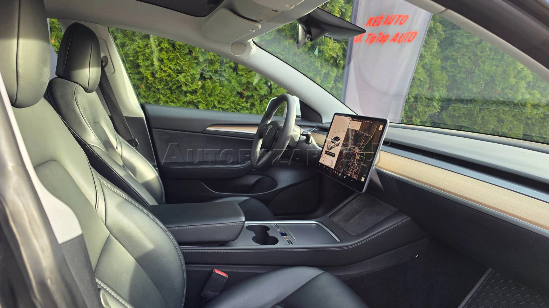 Tesla Model 3 2021 na predaj – fotografia 9