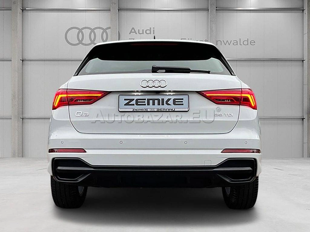 Audi Q3 35 2.0 TDI S line S tronic