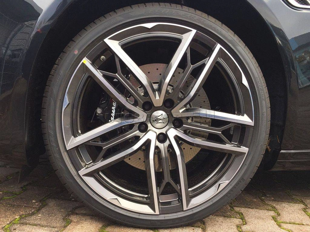 Maserati Quattroporte Modena Q4