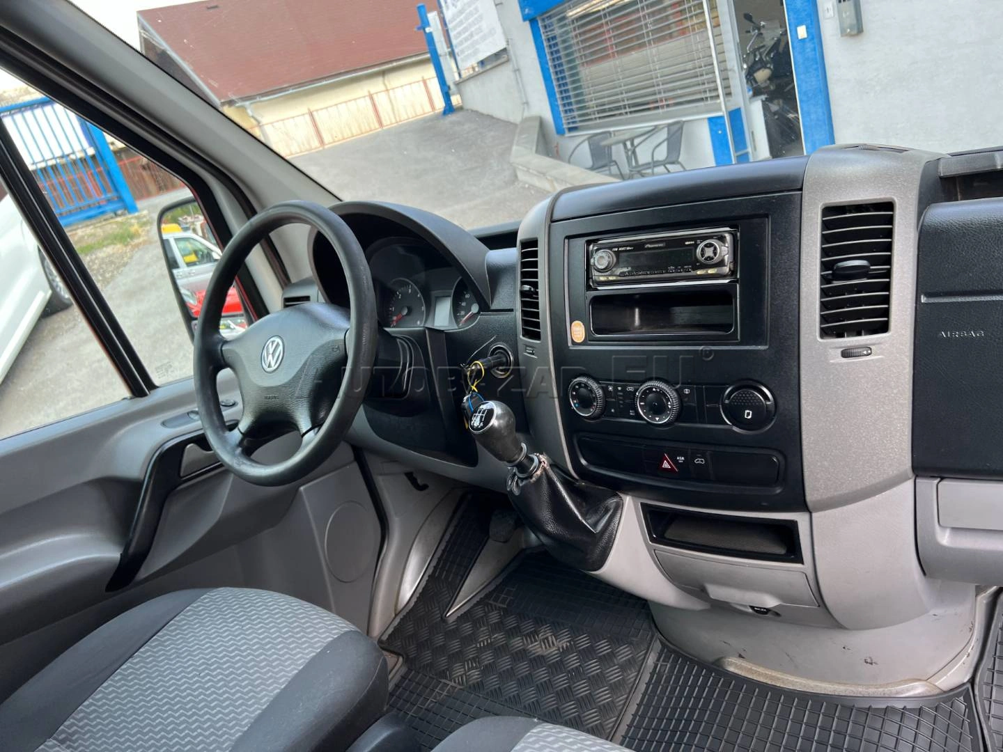 Volkswagen Crafter 2013 na predaj – fotografia 25