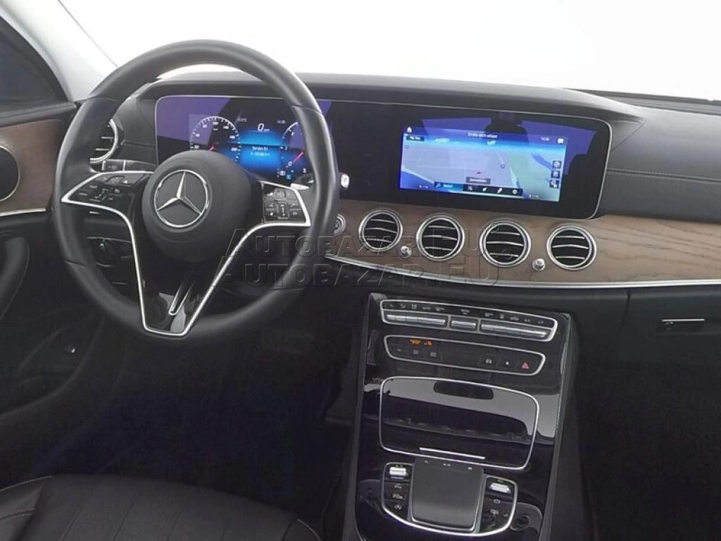 Mercedes E trieda 220 d A/T