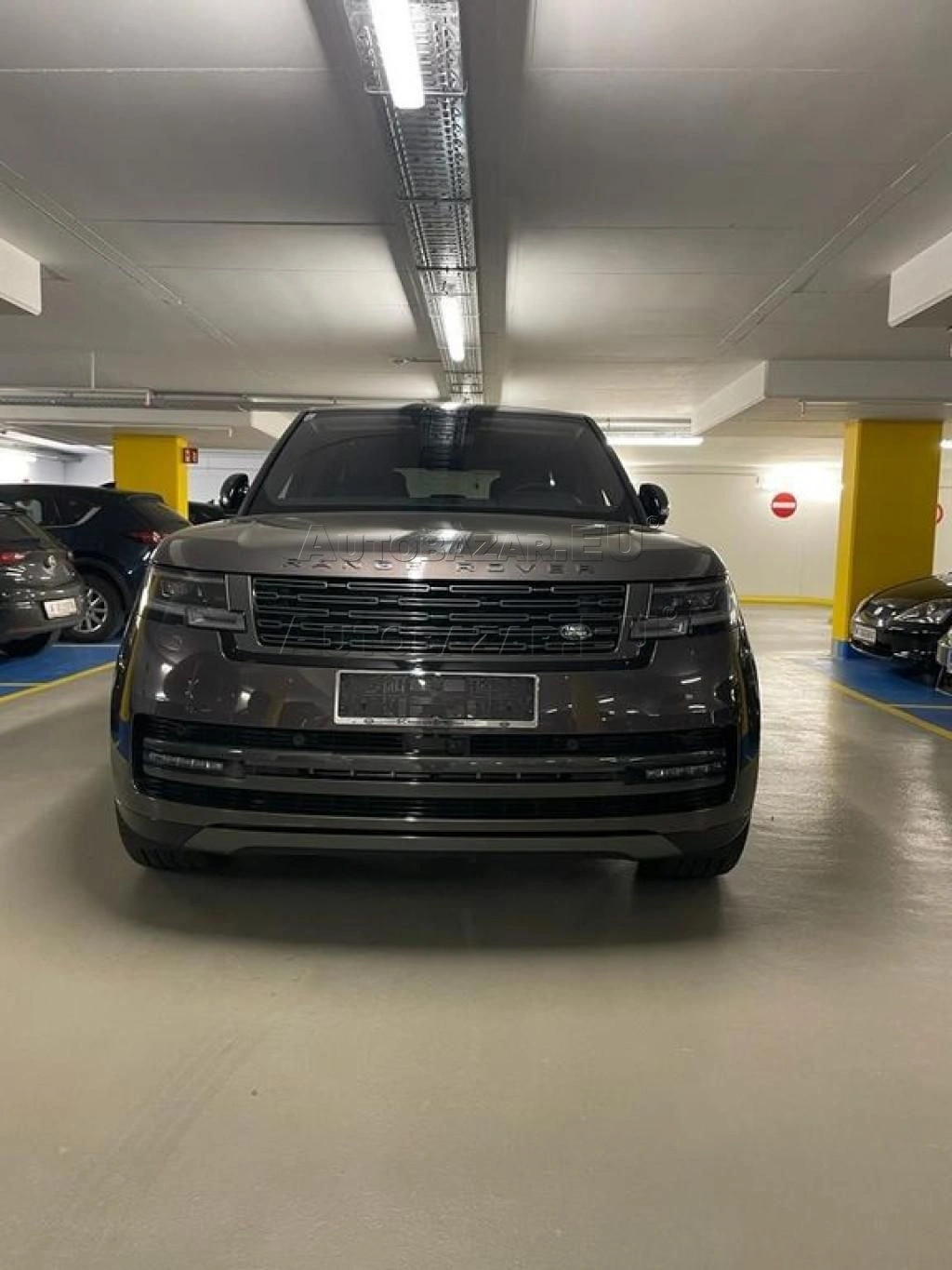 Land Rover Range Rover 4.4i V8 P530 HSE AWD A/T