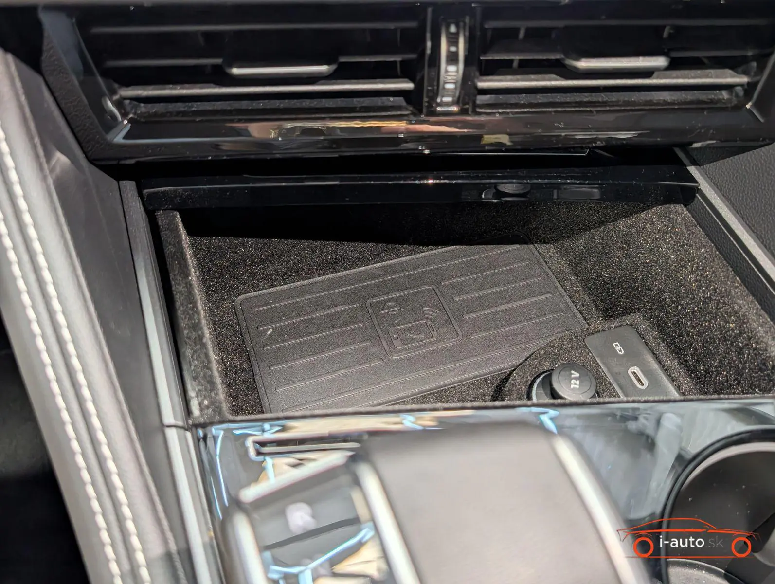 Volkswagen Touareg 2025 na predaj – fotografia 31