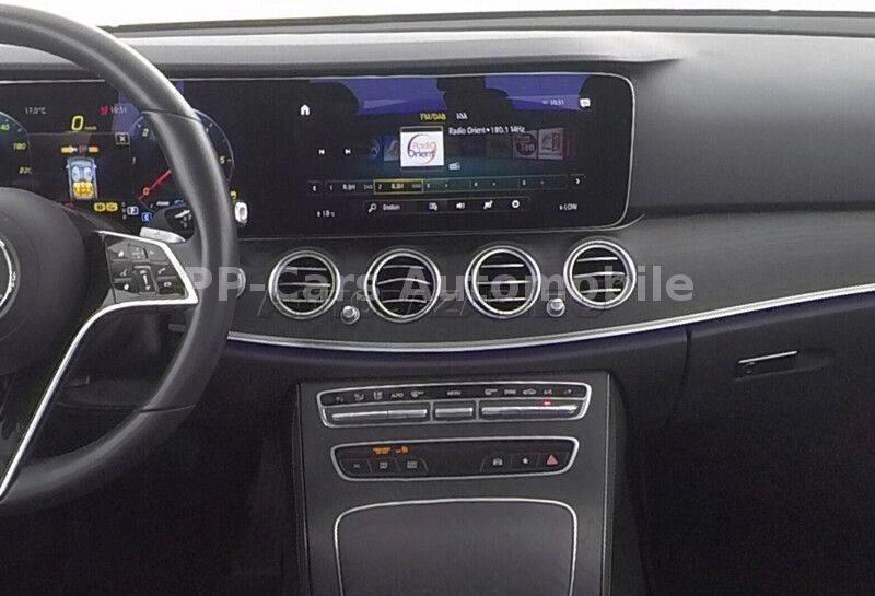 Mercedes-Benz E trieda Sedan 220 d mHEV A/T