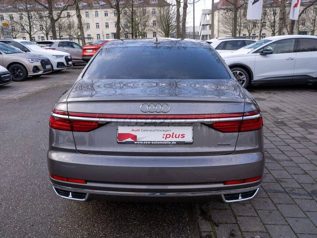 Audi A8 50 3.0 TDI V6 quattro tiptronic