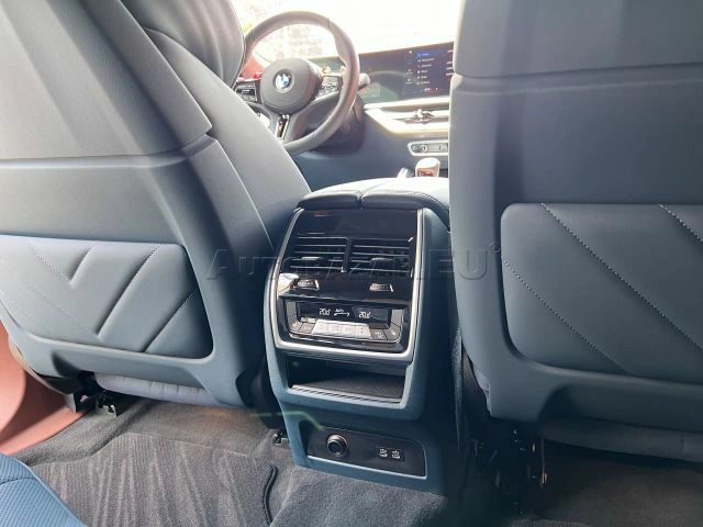 BMW XM 2023 na predaj – fotografia 21