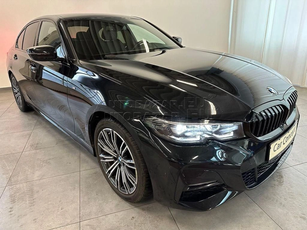 BMW rad 3 320i xDrive A/T