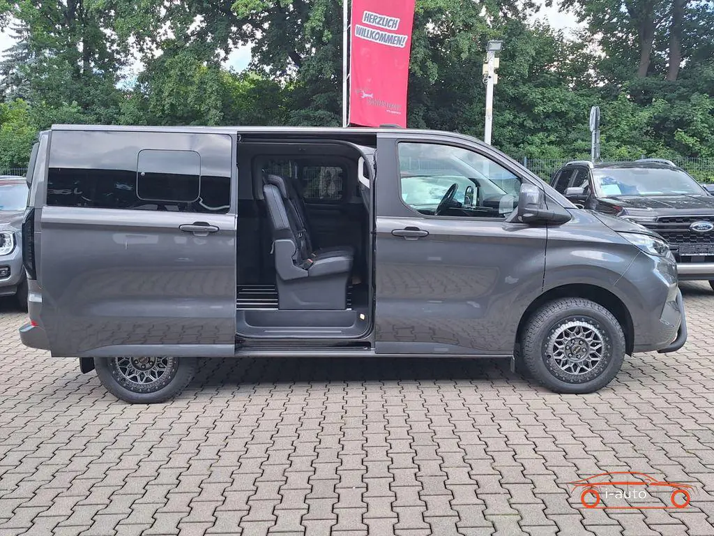 Ford Tourneo Custom 2025 na predaj – fotografia 16