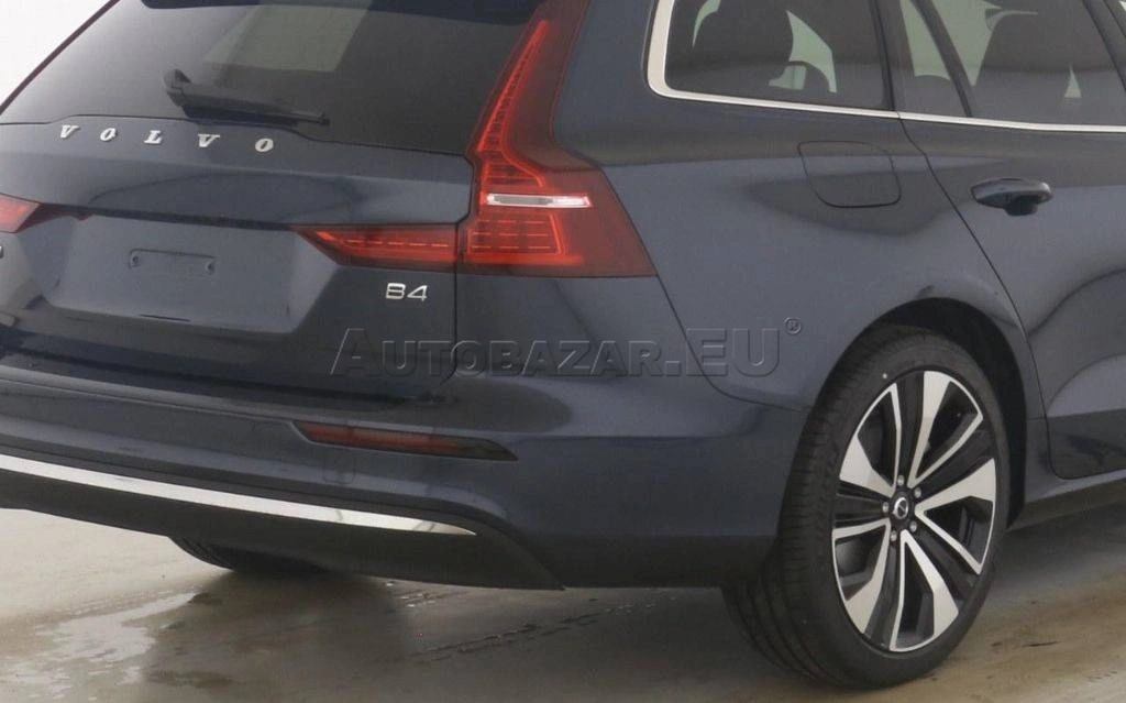 Volvo V60 B4 Plus Bright A/T