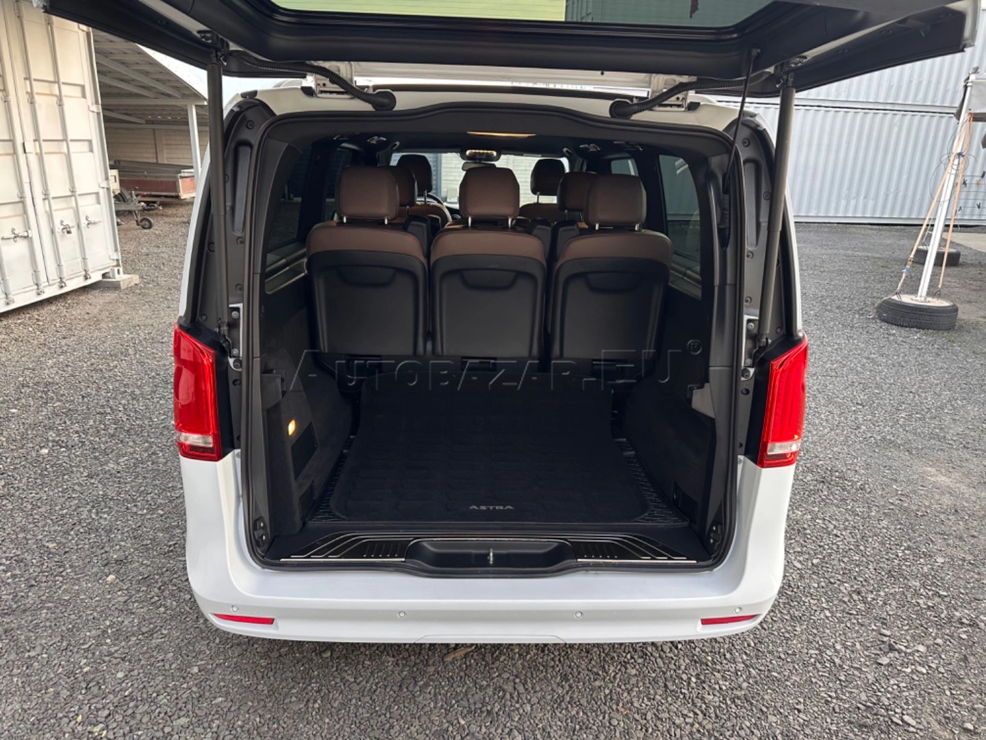 Mercedes-Benz V trieda 2022 na predaj – fotografia 19