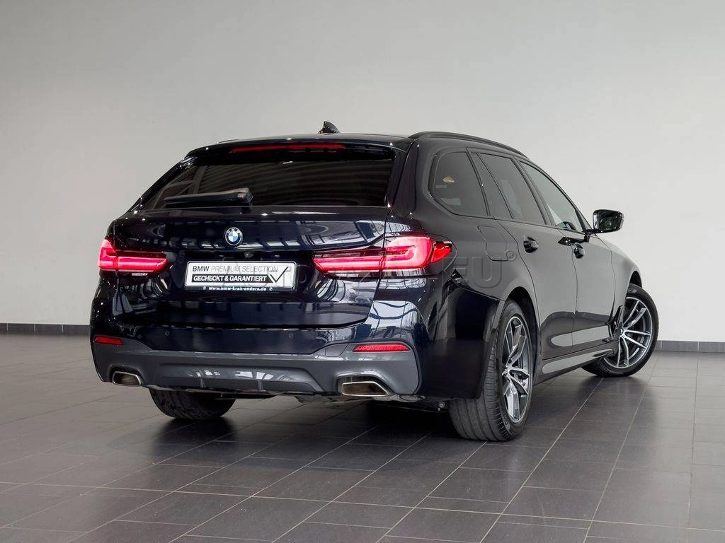 BMW Rad 5 Touring 540i mHEV xDrive A/T