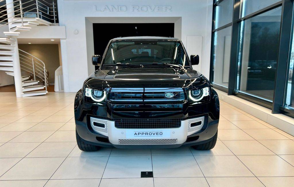 Land Rover Defender 130 3.0D I6 D300 MHEV SE A/T AWD