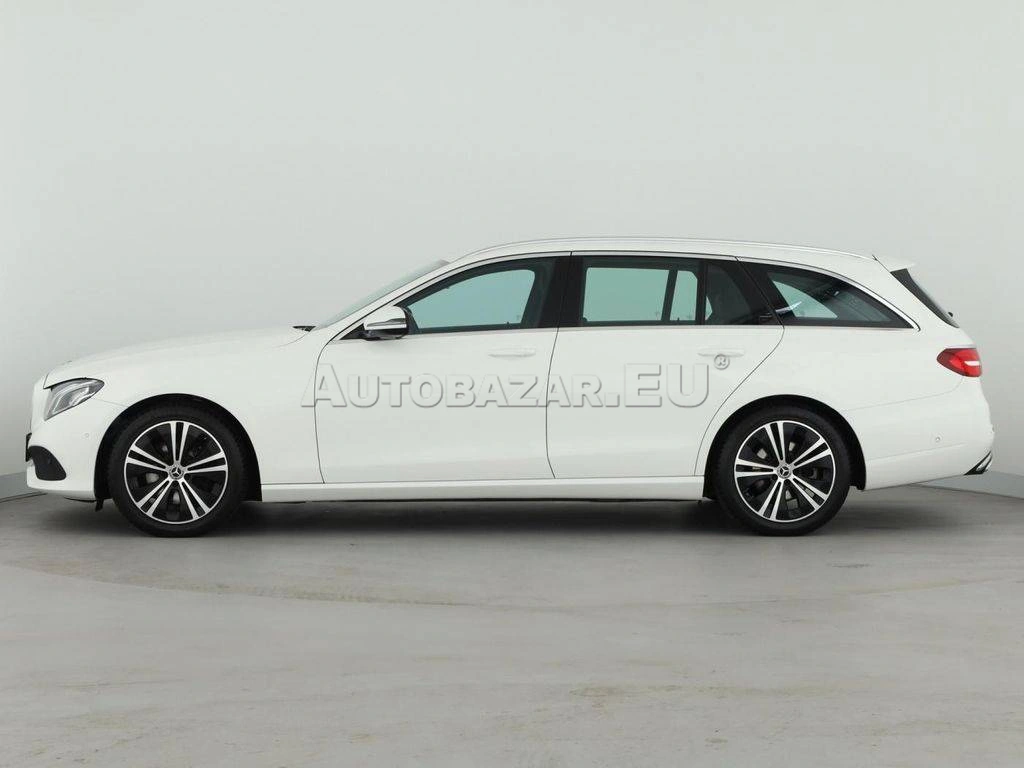Mercedes-Benz E trieda Kombi 300 d A/T