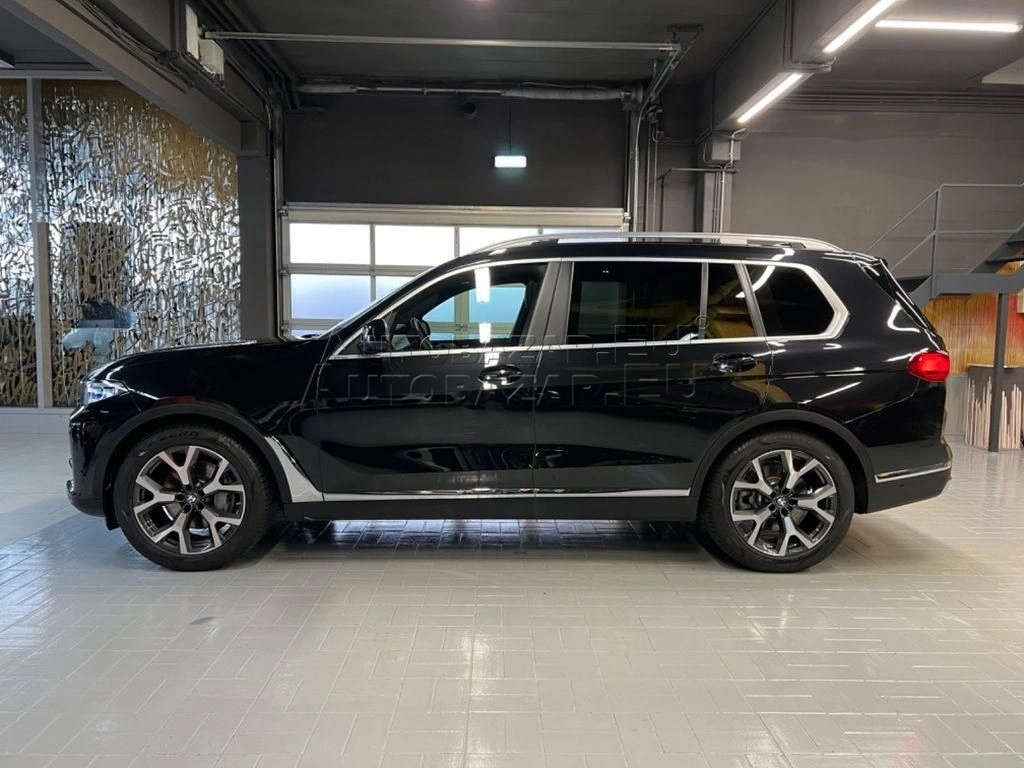 BMW X7 XDrive 40i mHEV A/T
