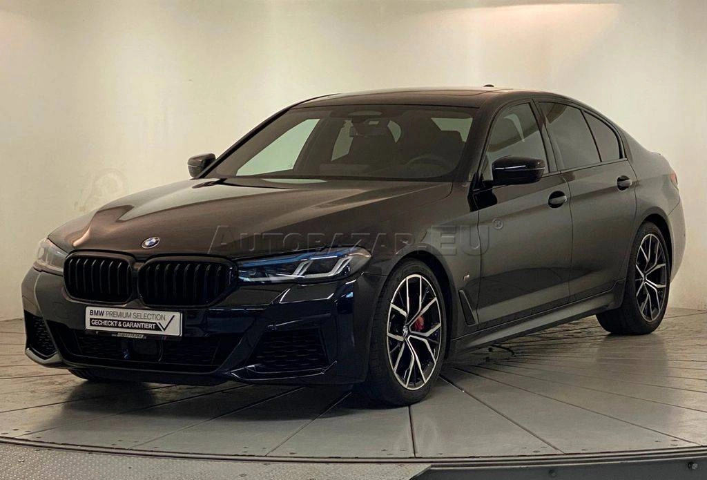 BMW M550i xDrive A/T
