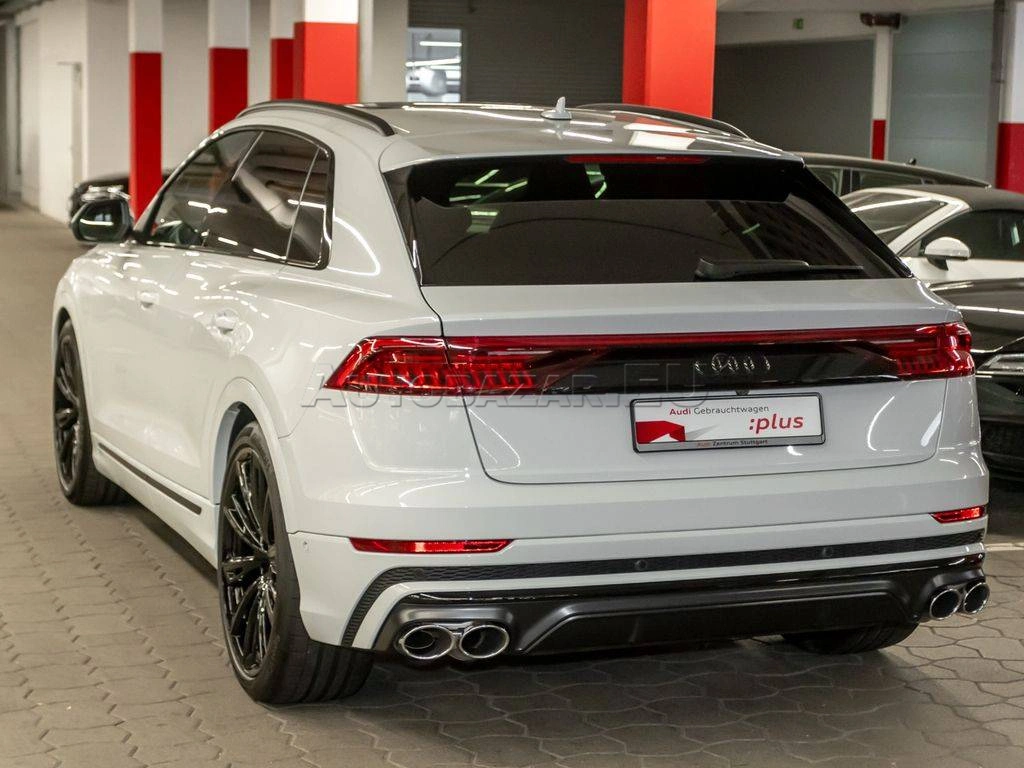 Audi Q8 SQ8 TFSI mHEV quattro tiptronic