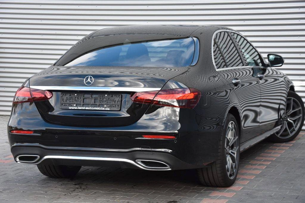 Mercedes-Benz E trieda Sedan Mercedes Benz  220d A/T