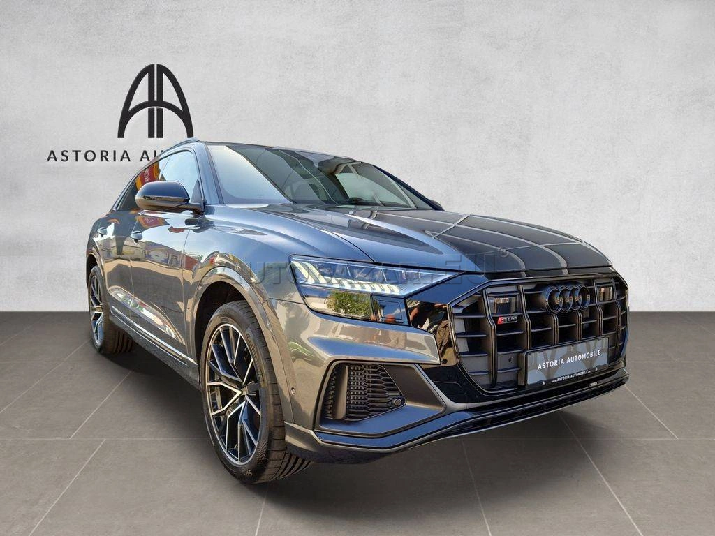 Audi Q8 SQ8 TFSI mHEV quattro tiptronic